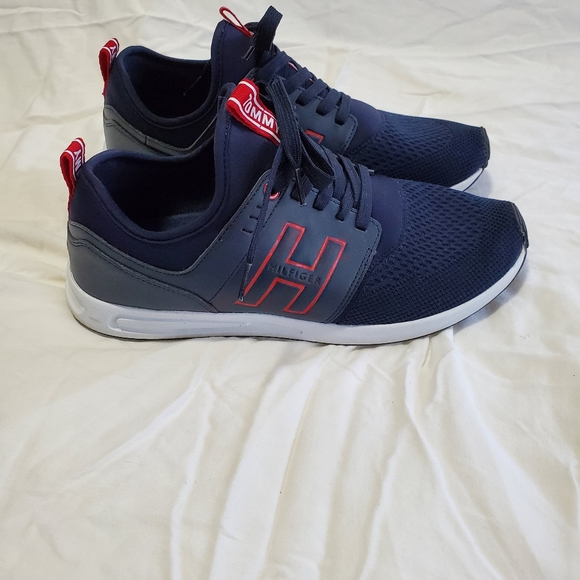 Other - Rarely Worn Men's Tommy Hillfiger Blue Red